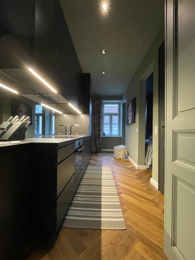 Luxury Stay Vienna Esterno foto